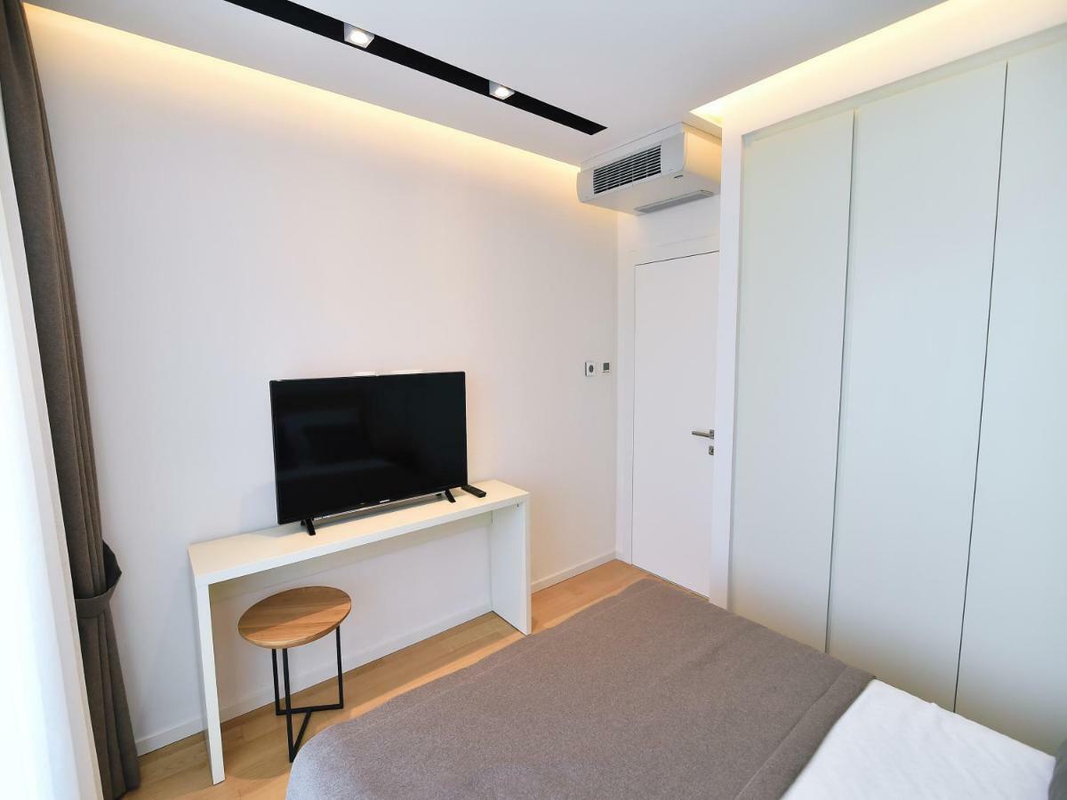 אופטיה Apartments In Villa Ziza, Rooftop Swimming Pool מראה חיצוני תמונה